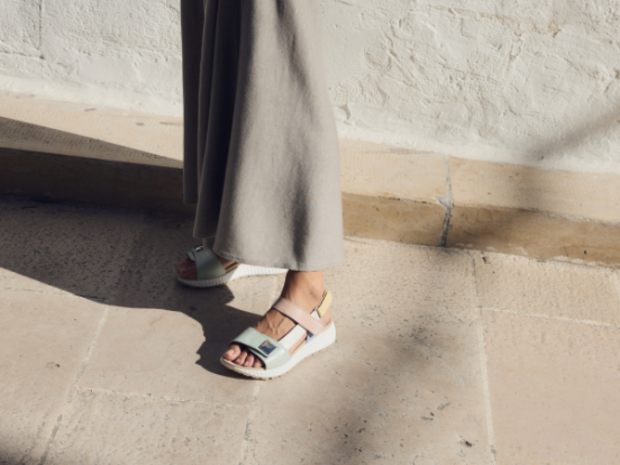 Gabor Sporty Sandals: Comfort and Style for an Active Summer