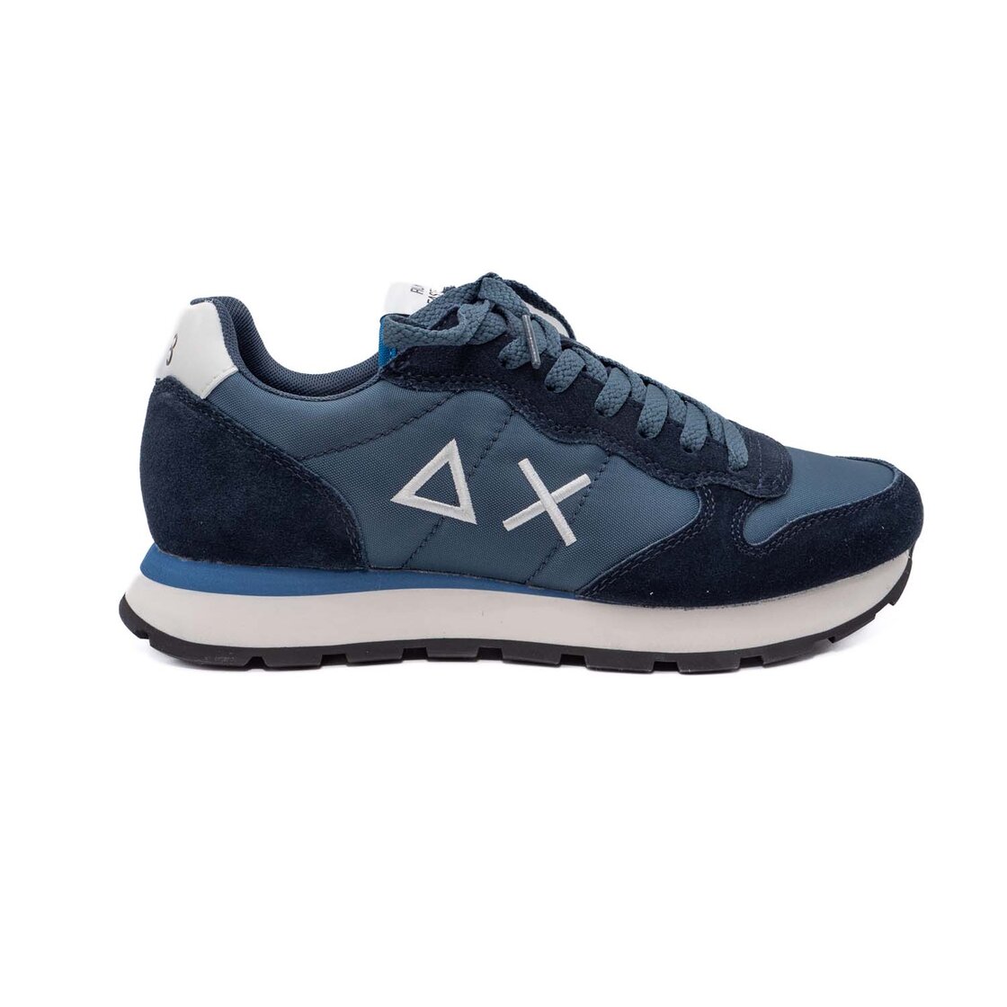 Z36101 Tom Solid-photo-1